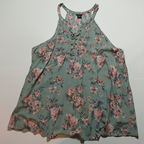 torrid Tops - Torrid Floral Sleeveless Top